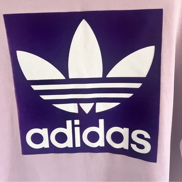 Adidas Women’s Crewneck Velvet Purple Sweatshirt Size XL - Picture 3 of 3